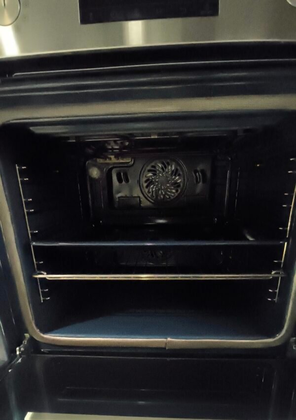 Four encastrable Samsung