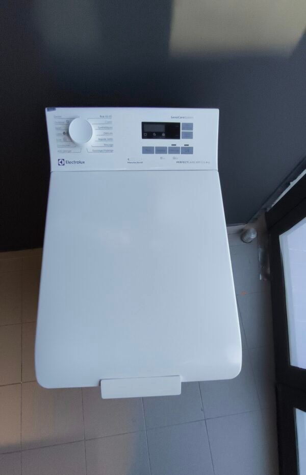 Lave linge top Electrolux