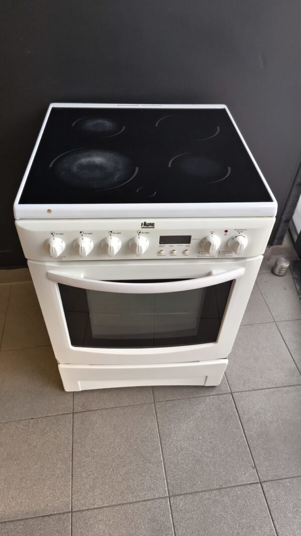 Cuisinière vitrocéramique Faure