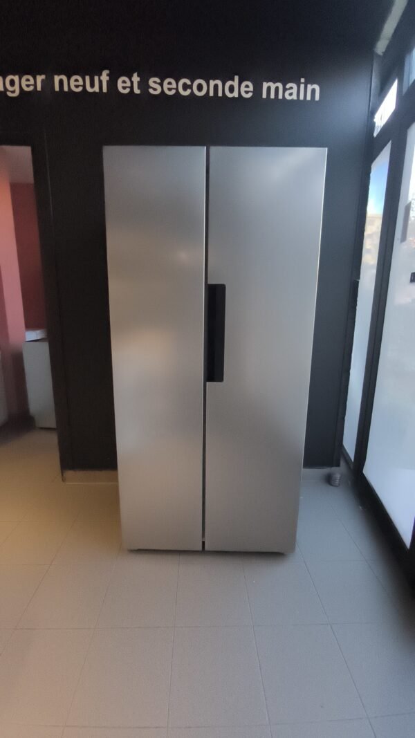 Réfrigérateur américain Saba