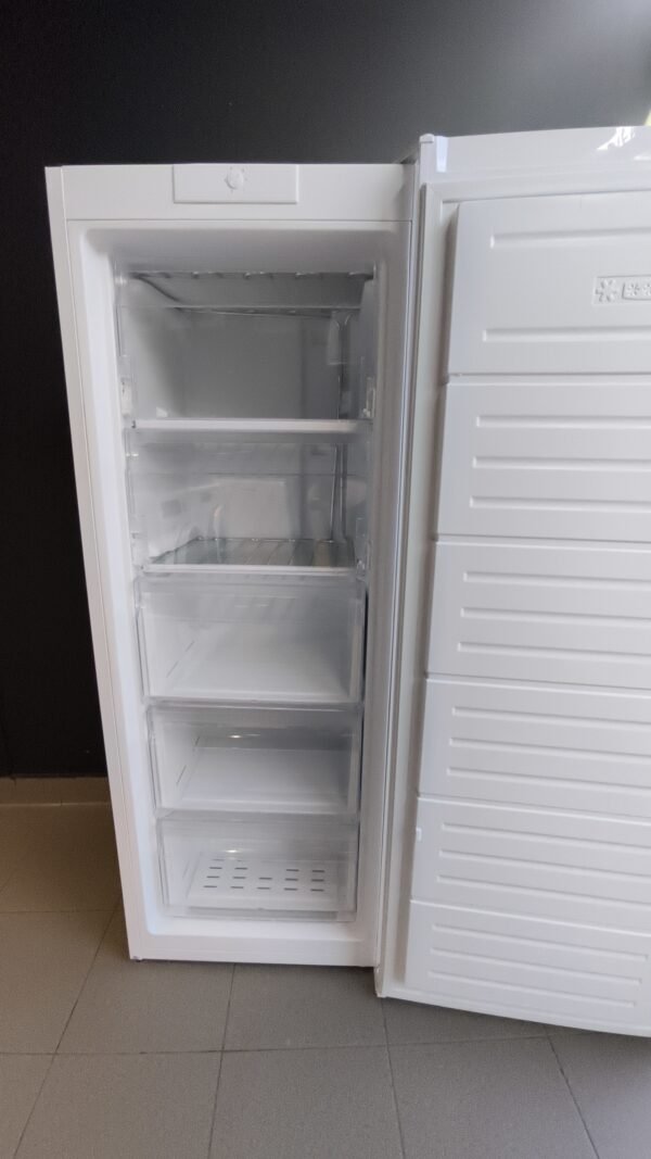 Congélateur armoire