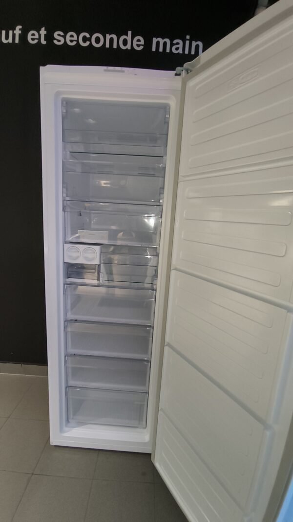 Snapchat-93061786 congélateur armoire beko