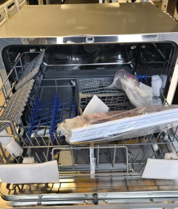 Lave vaisselle compact candy