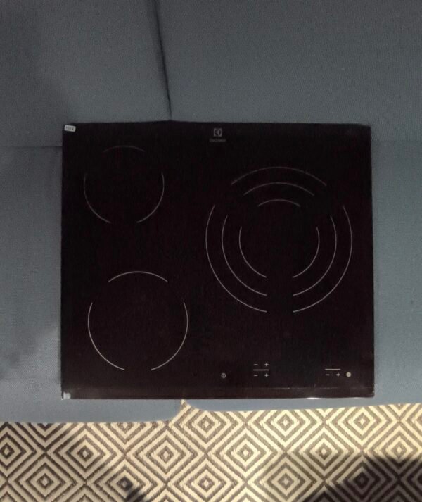 Plaque vitrocéramique Electrolux