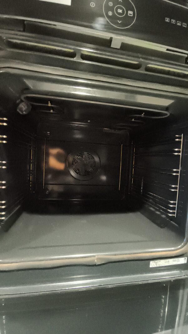 Four encastrable brandt