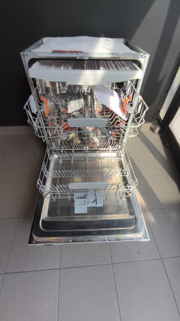 Snapchat-1687779219 Lave vaisselle Hotpoint Ariston