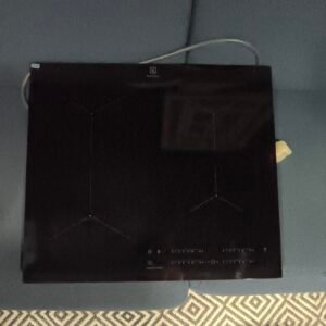 Plaque induction Electrolux