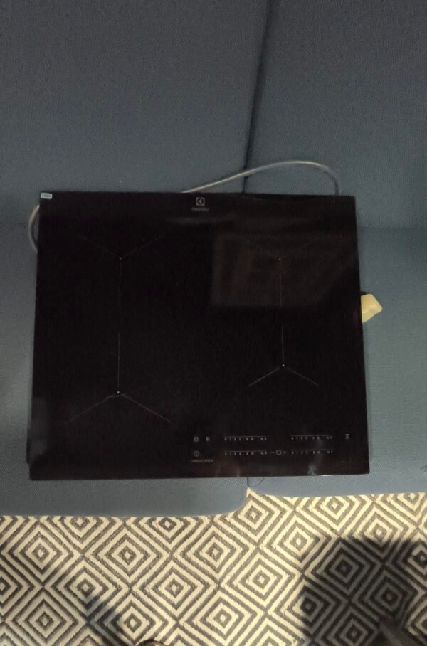 Plaque induction Electrolux