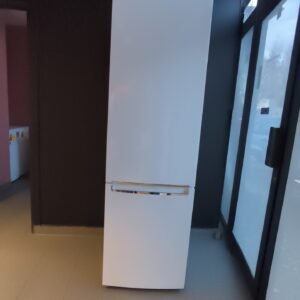 Réfrigérateur LG blanc