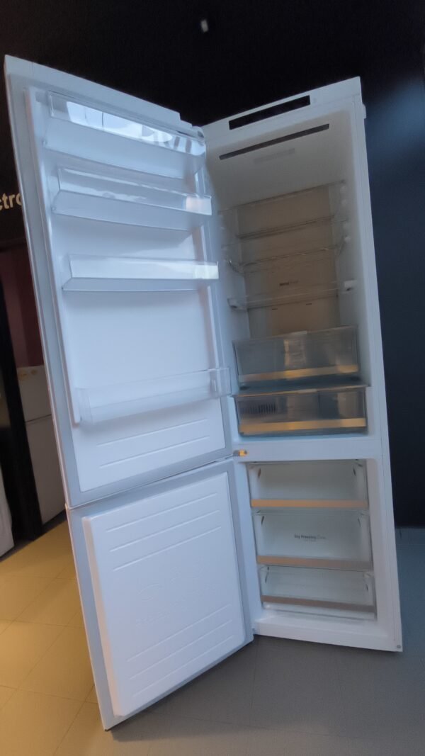 Réfrigérateur LG blanc