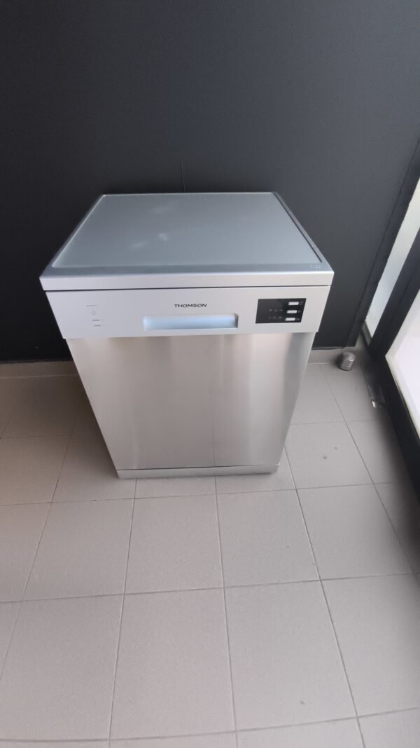 Lave vaisselle Thomson inox