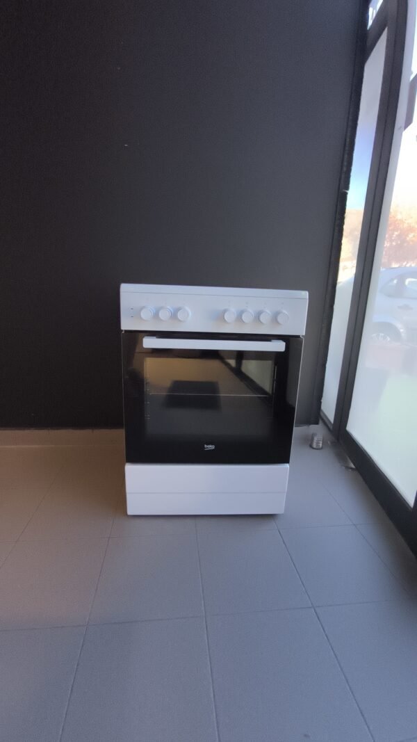Snapchat-2094339095 Cuisinière vitrocéramique beko