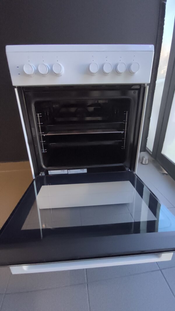 Snapchat-390414695 Cuisinière vitrocéramique beko
