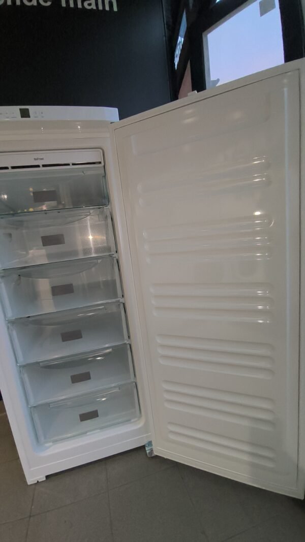 Congélateur armoire Liebherr no frost