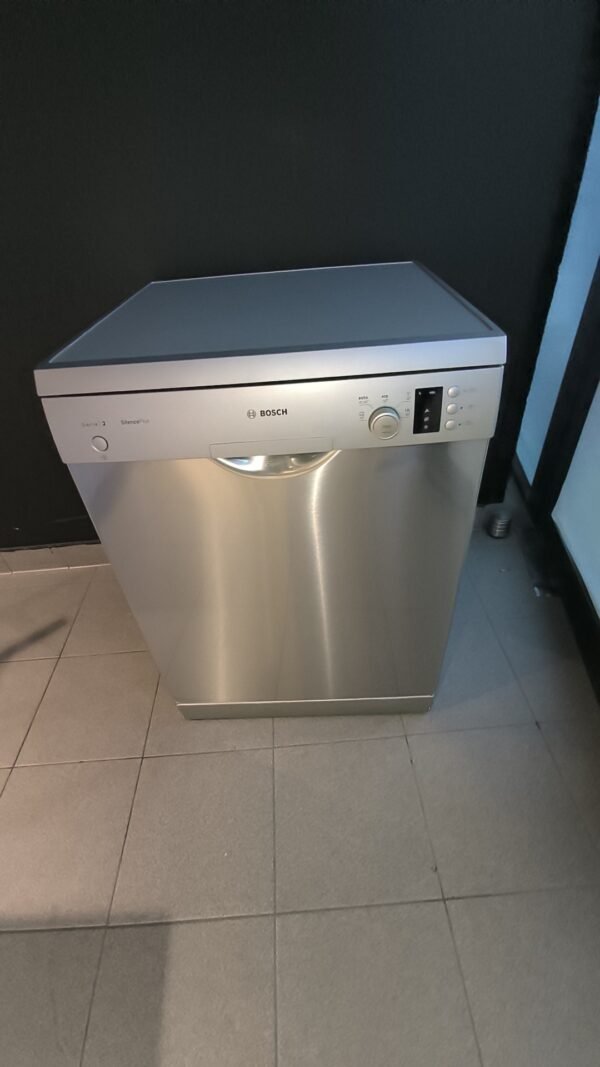 Lave vaisselle Bosch silence plus