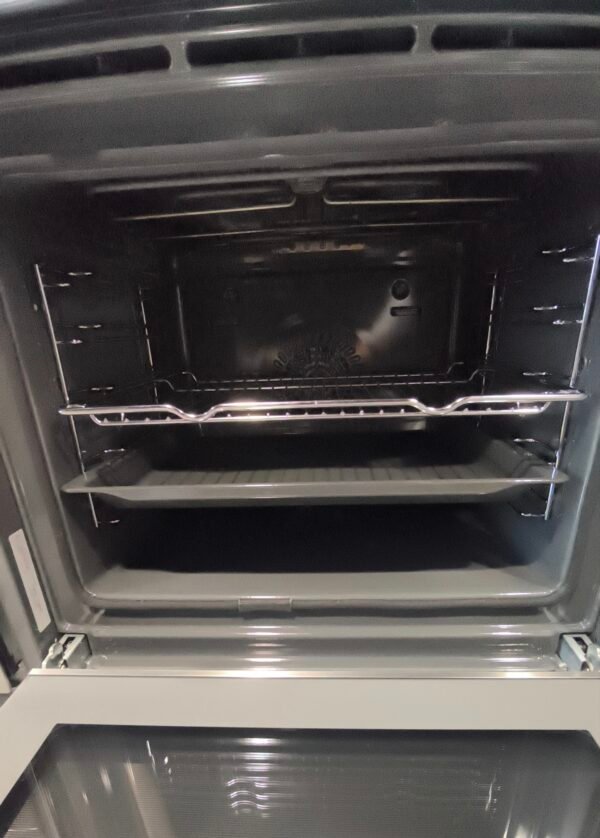Four encastrable Bosch blanc pyrolyse