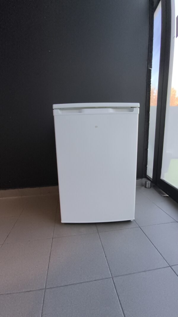 Congélateur armoire essentielB