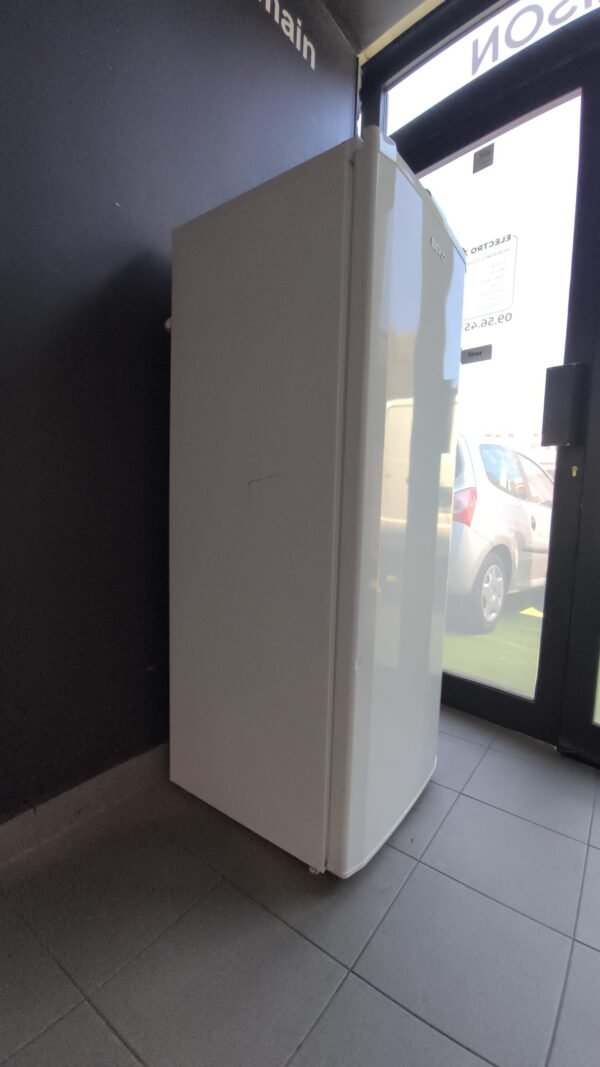 Congélateur armoire Beko no frost