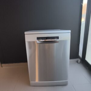 Lave vaisselle Bosch série 4 inox serenity