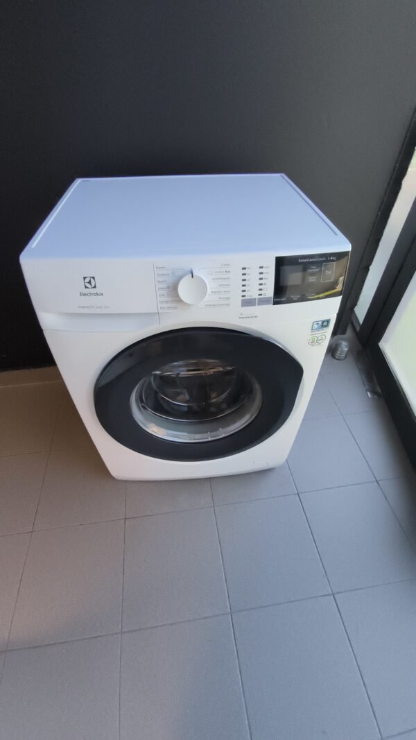 Snapchat-493452357 Lave linge Electrolux 8 kg