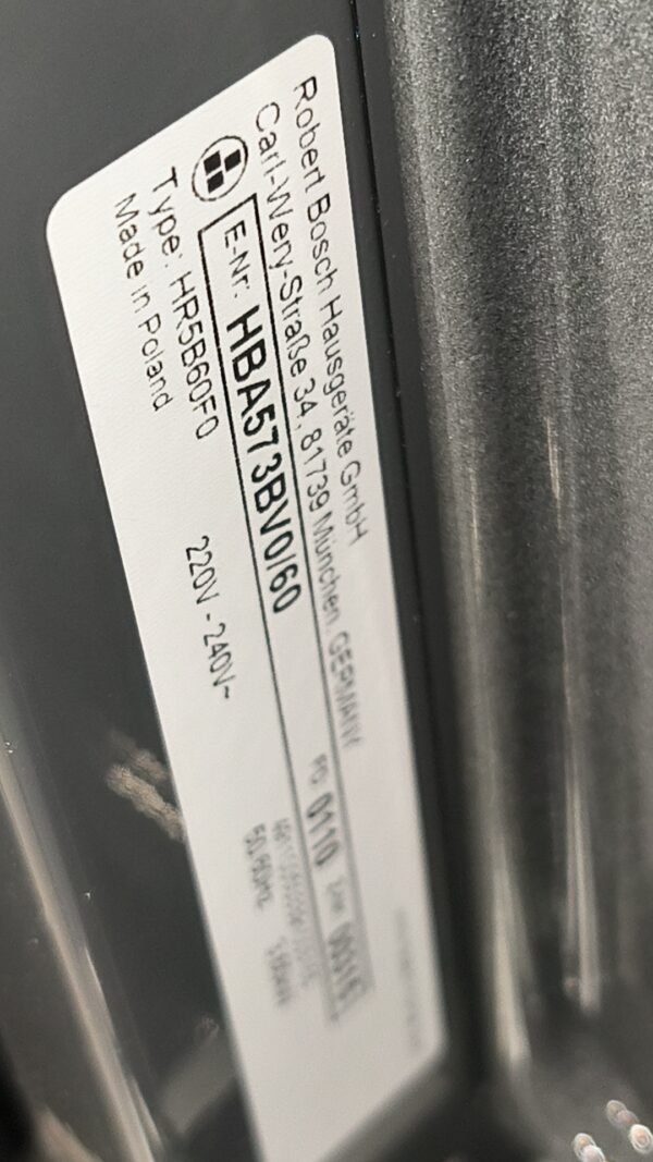 Four encastrable Bosch blanc pyrolyse