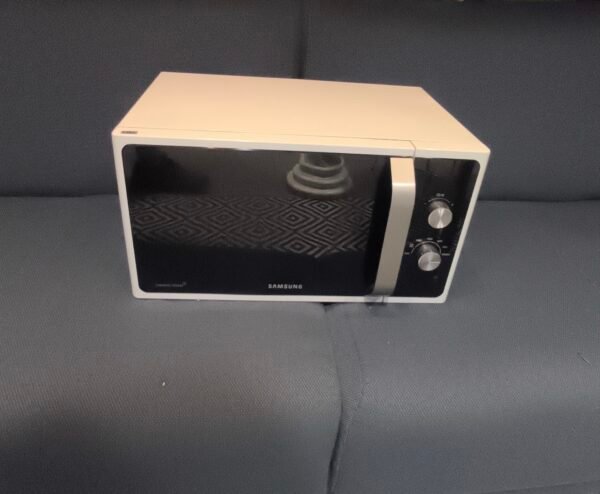 Micro onde Samsung blanc