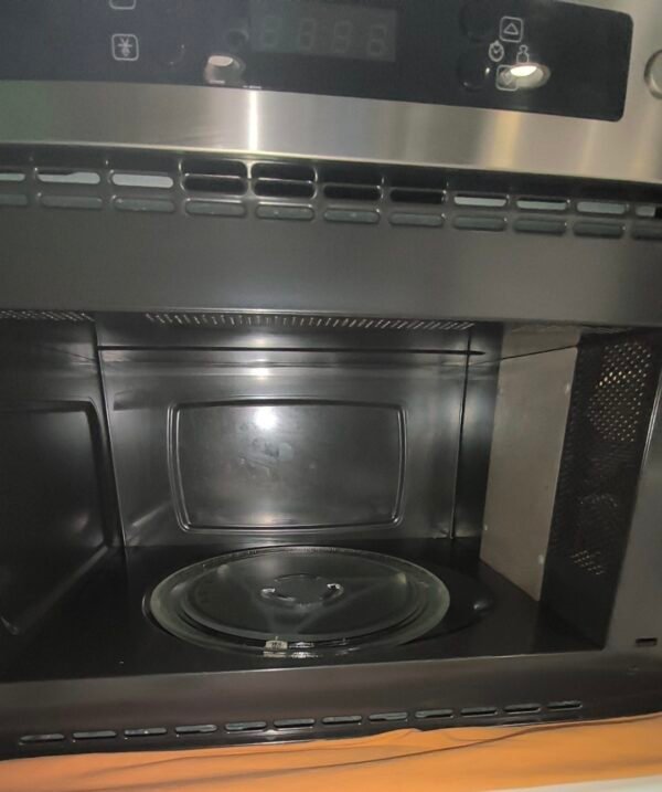 IMG_20260820_145418 Micro onde encastrable Whirlpool