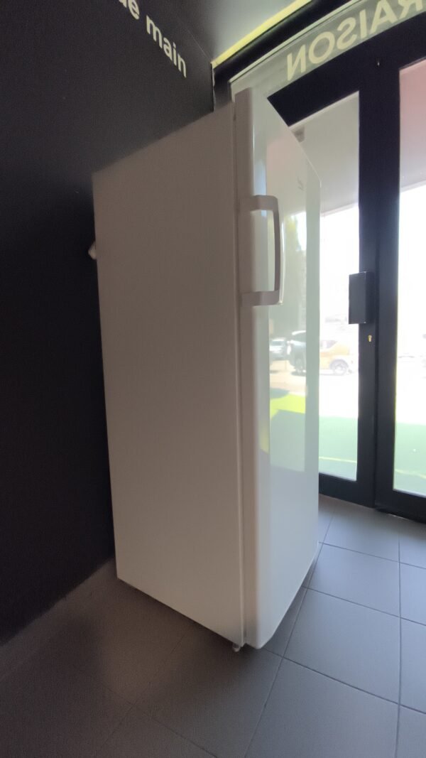 Congélateur armoire Beko
