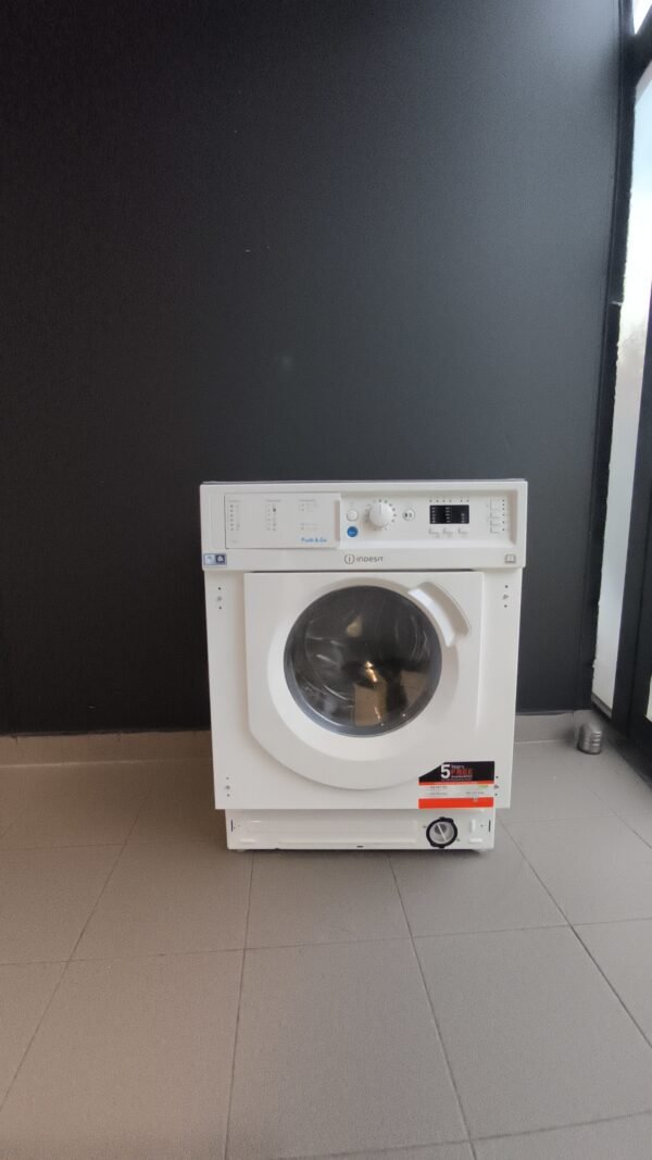 Lave linge séchant encastrable Indesit