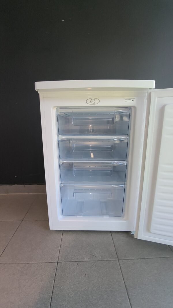 Snapchat-937045479 congélateur armoire proline