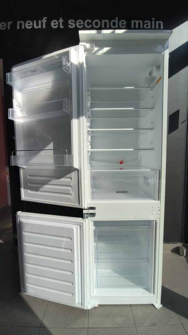 Réfrigérateur encastrable Whirlpool
