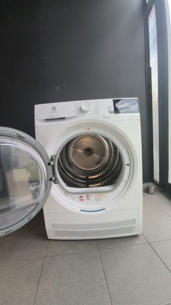 Sèche linge Electrolux 8 kg a condensation