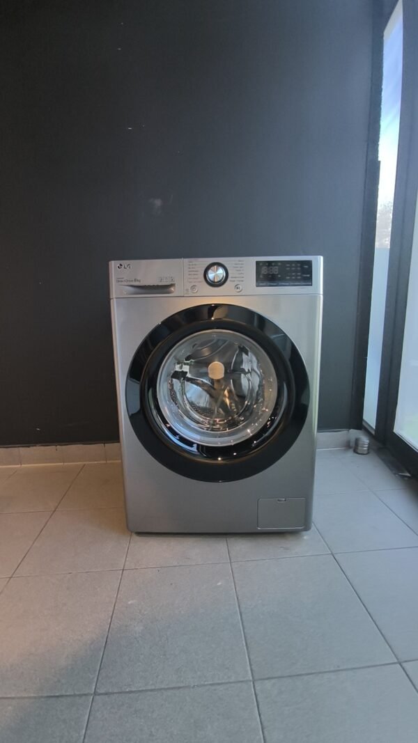 Lave linge LG 8kg gris