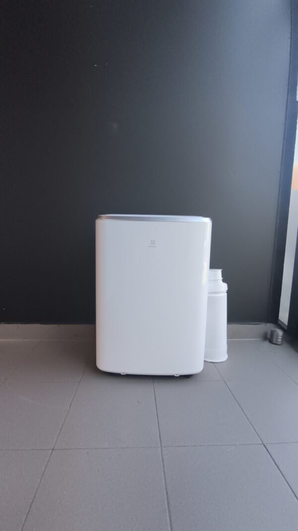 Snapchat-785525926 Climatiseur mobile réversible Electrolux