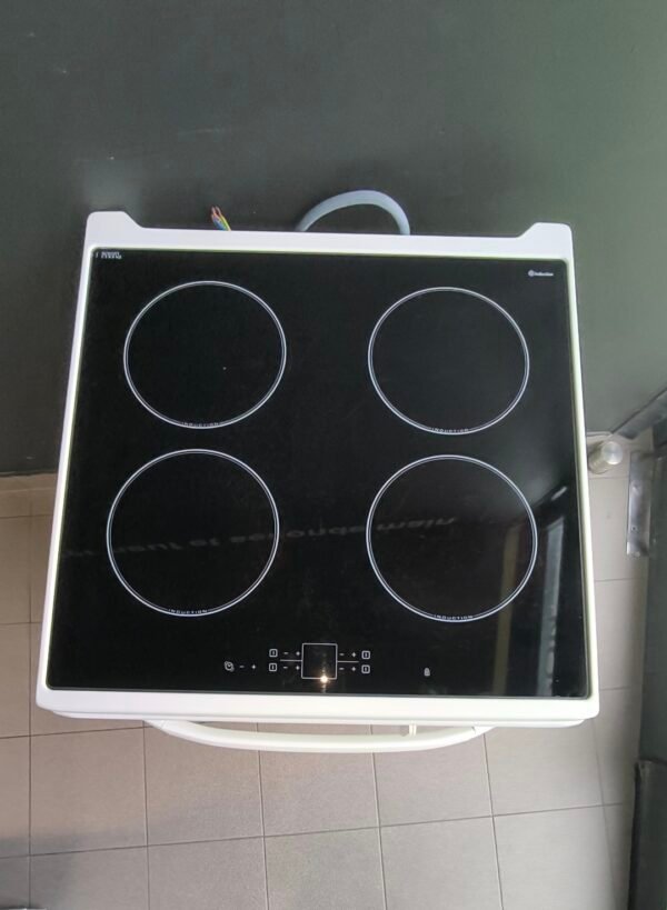 IMG_20261001_131457 Cuisinière induction Brandt blanche