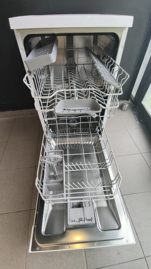 Lave vaisselle Bosch 45 cm de largeur
